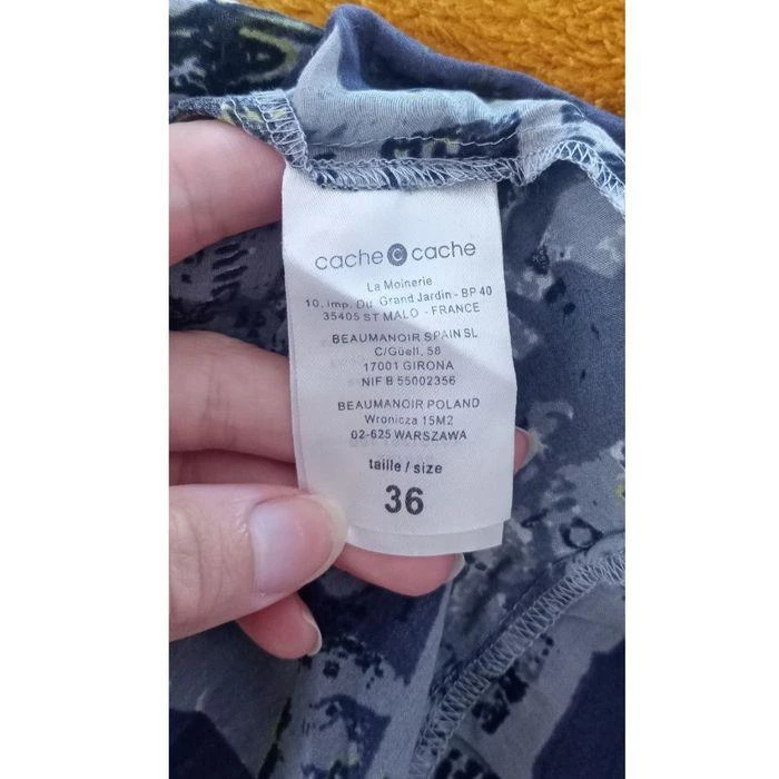 top noir taille 36 très bon état